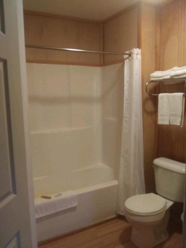 Whispering Creek Lodging & Rv Resort Newton Ngoại thất bức ảnh